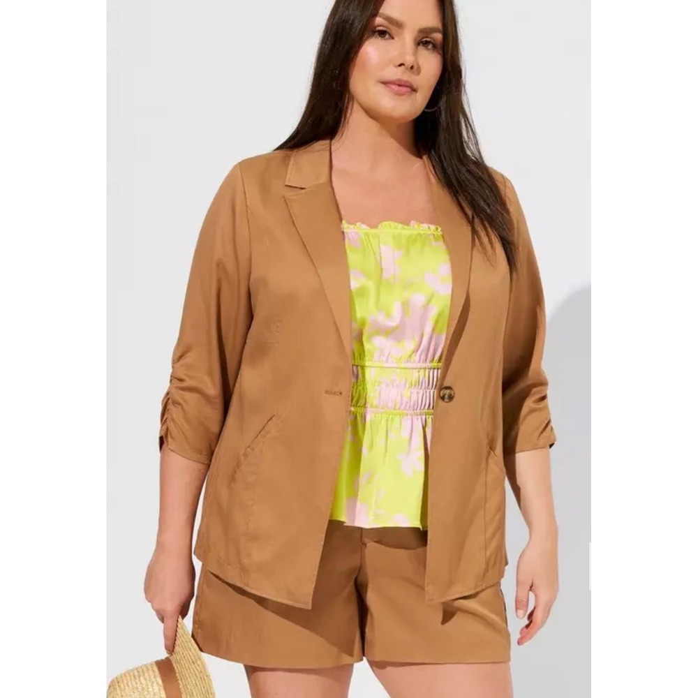 Torrid Studio by Torrid Camel Tan Linen Blend Ruched Sleeve Blazer Plus Size 2